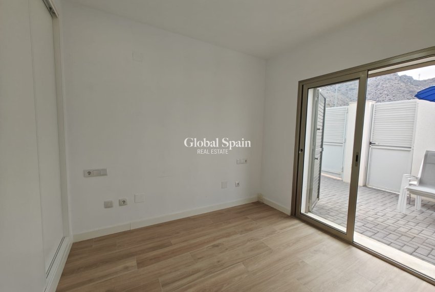 Resale - House - Semi-Detached House -
COX - Cox