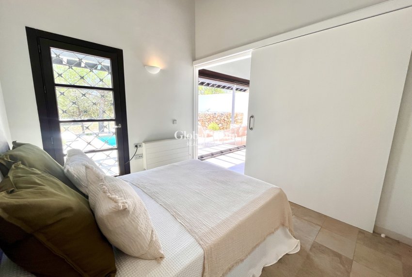 Resale - HOUSE -
SUCINA - Inland