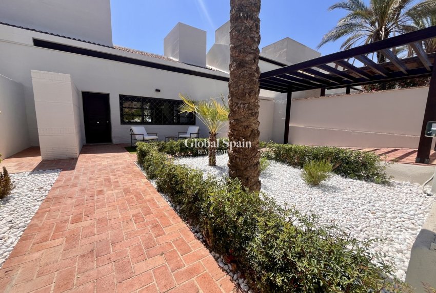 Resale - HOUSE -
SUCINA - Inland