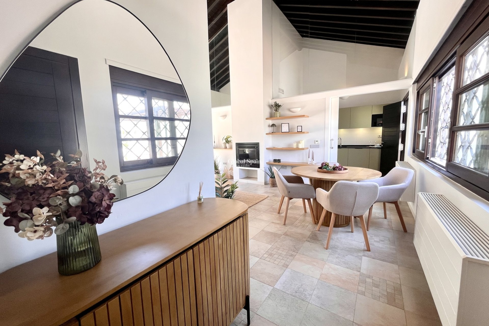 Resale - HOUSE -
SUCINA - Inland