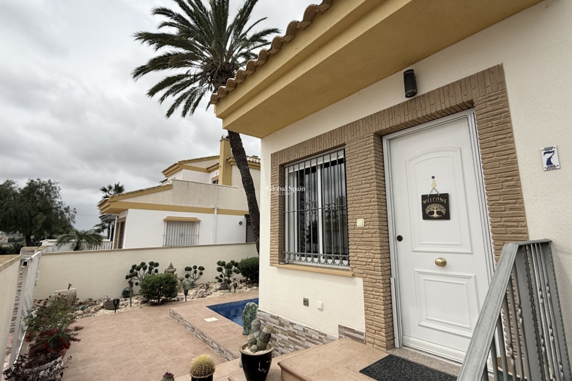 Resale - HOUSE -
SUCINA - Inland