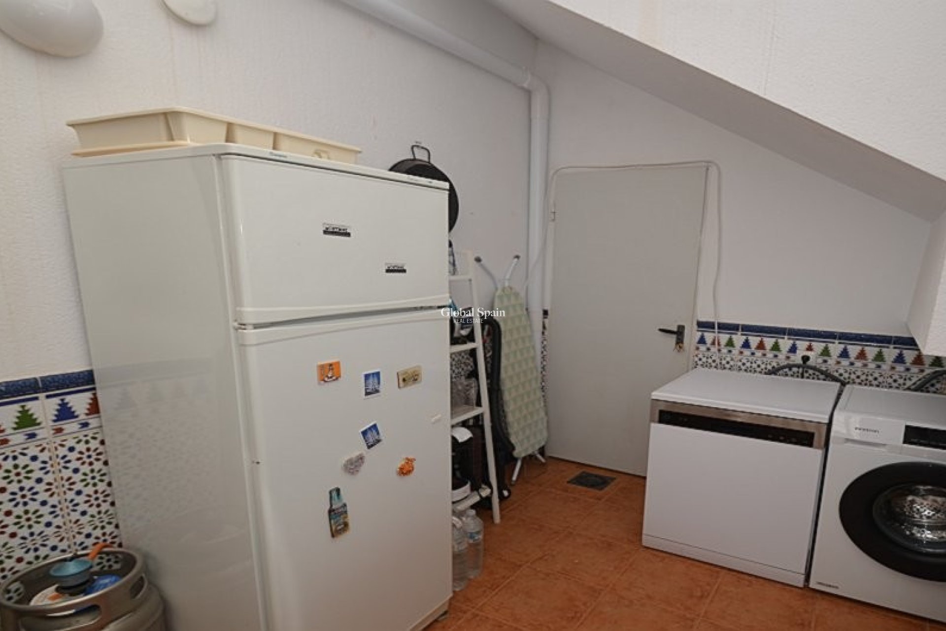 Resale - HOUSE -
SUCINA - Inland