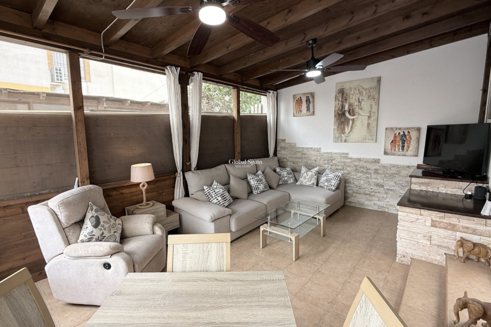 Resale - HOUSE -
SUCINA - Inland