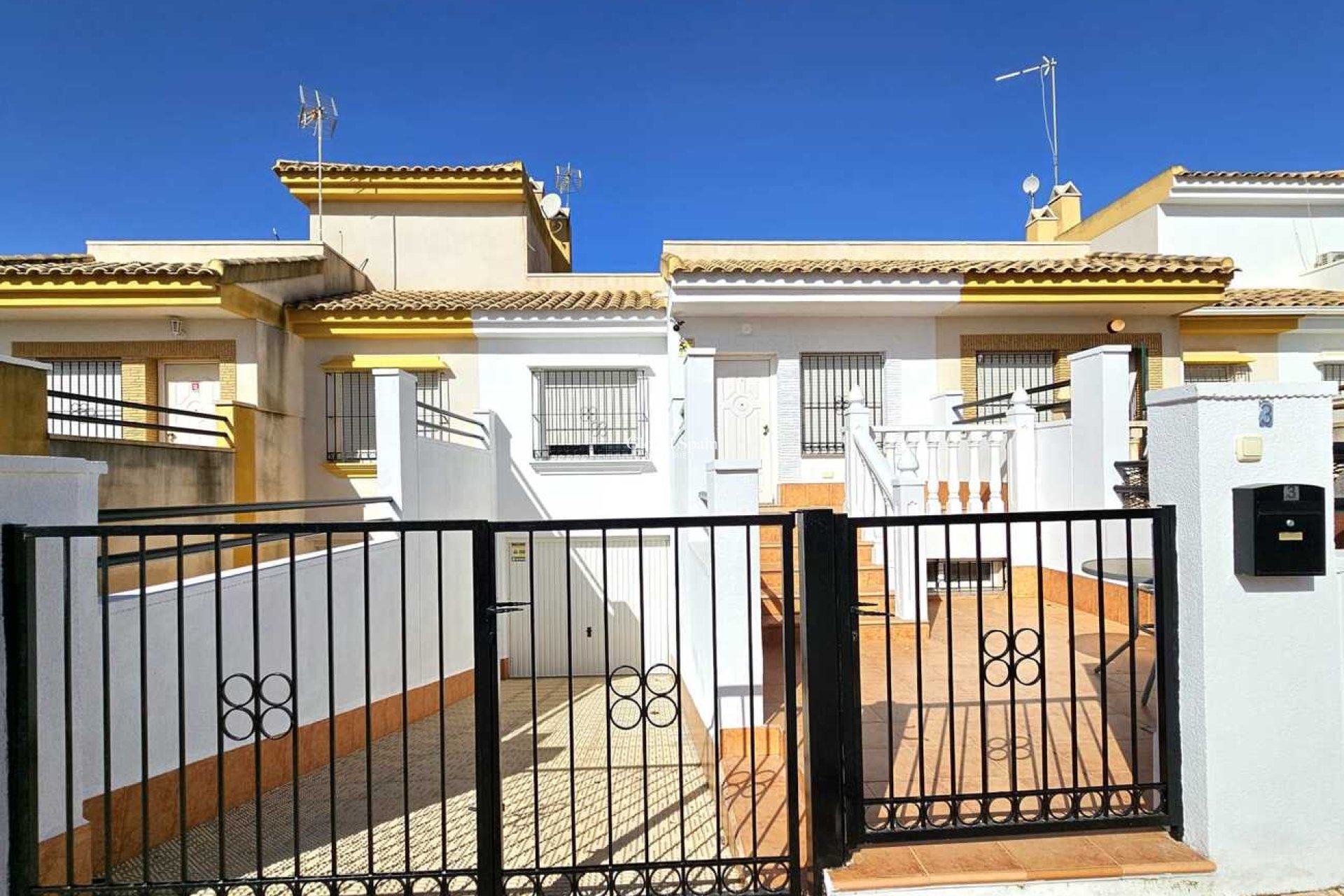 Resale - HOUSE -
SUCINA - Sucina