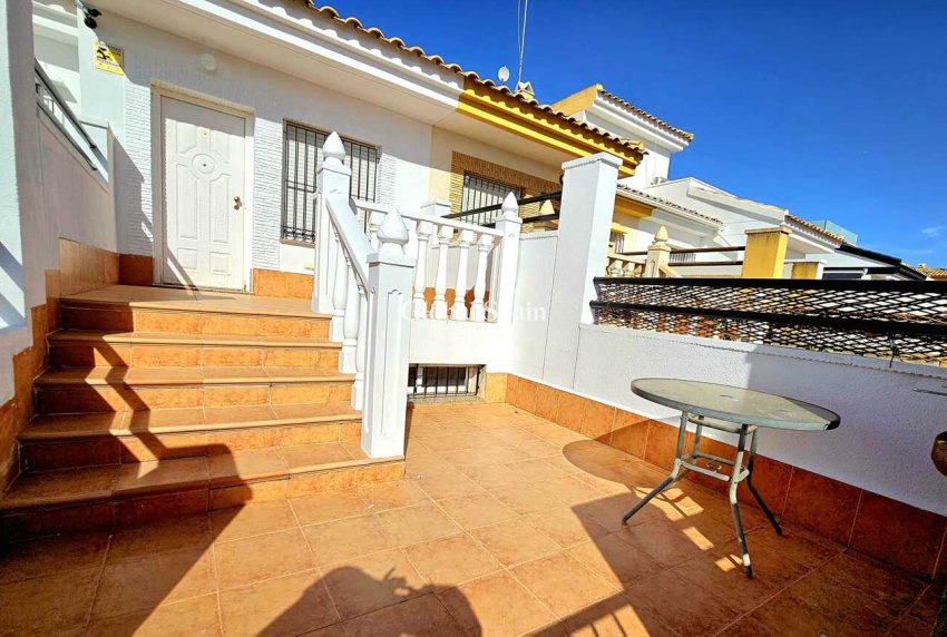 Resale - HOUSE -
SUCINA - Sucina