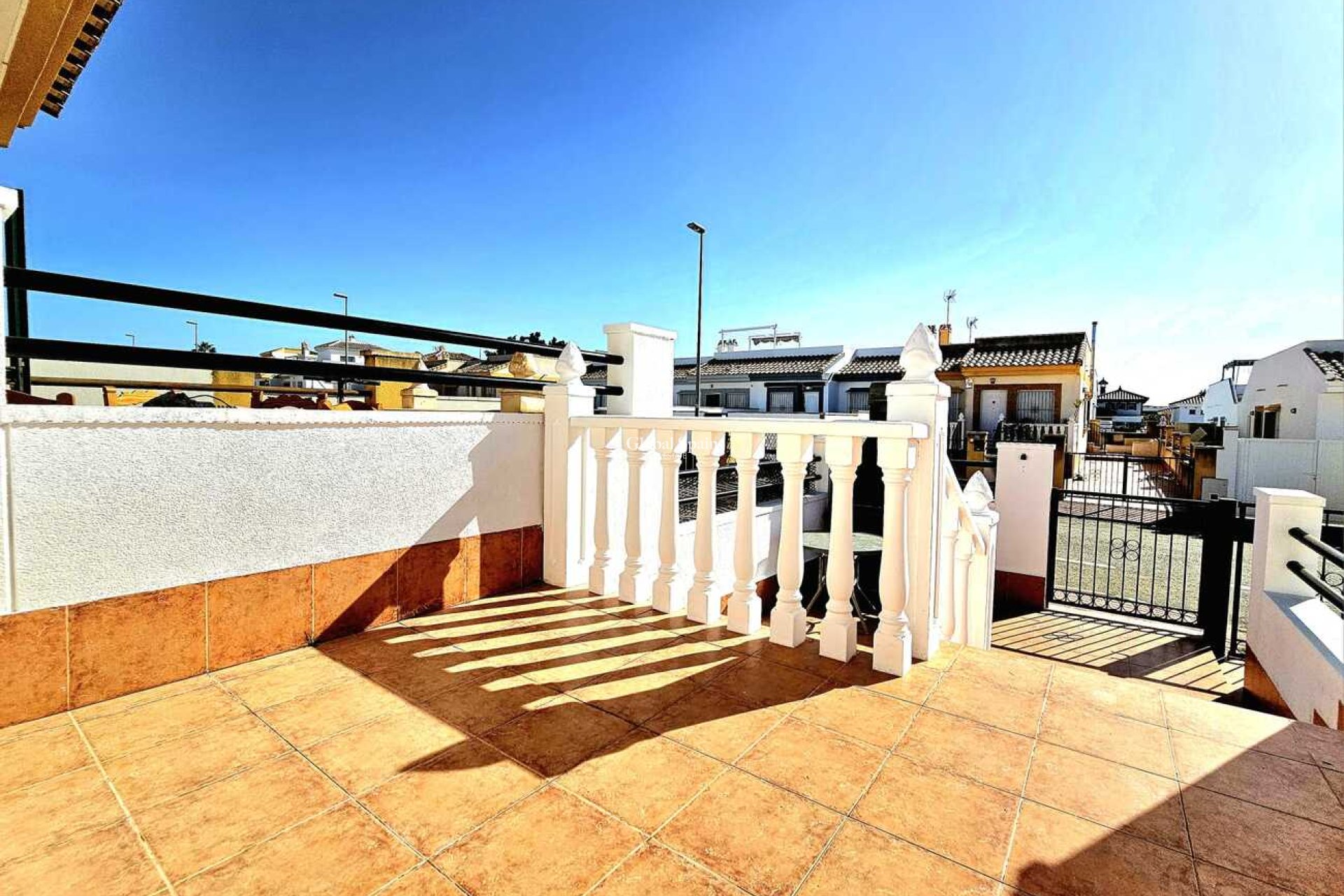 Resale - HOUSE -
SUCINA - Sucina