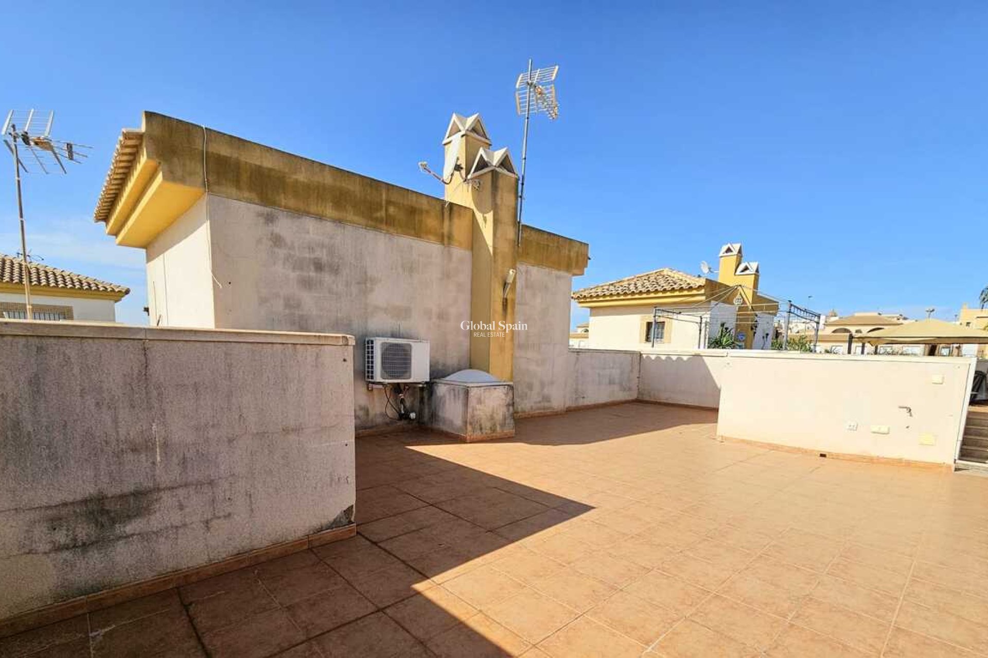 Resale - HOUSE -
SUCINA - Sucina