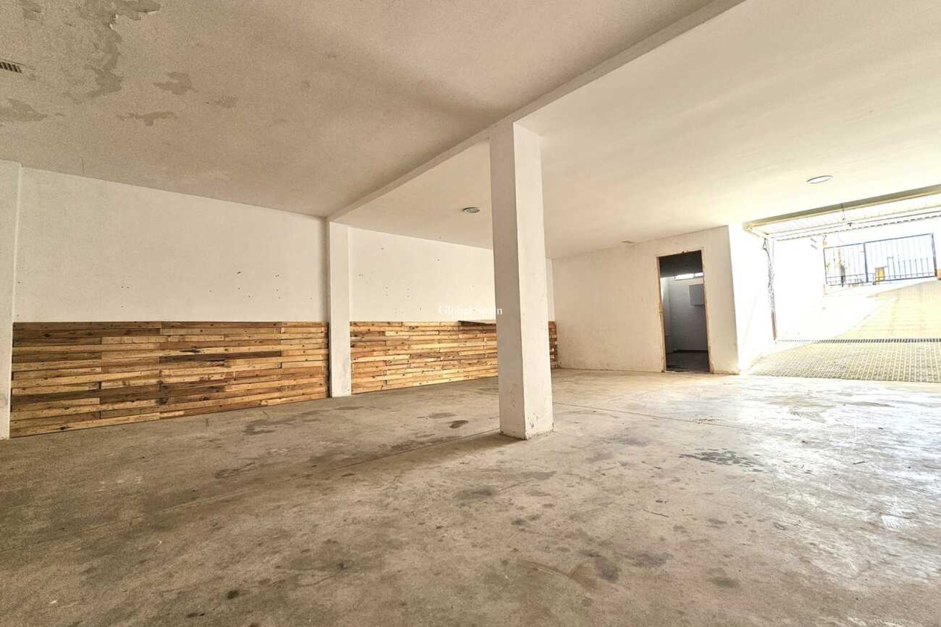 Resale - HOUSE -
SUCINA - Sucina