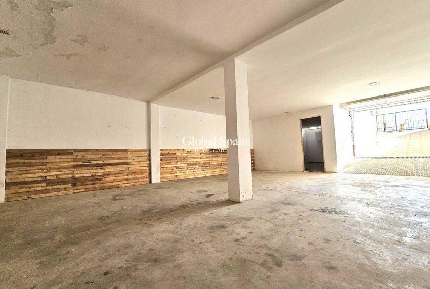 Resale - HOUSE -
SUCINA - Sucina