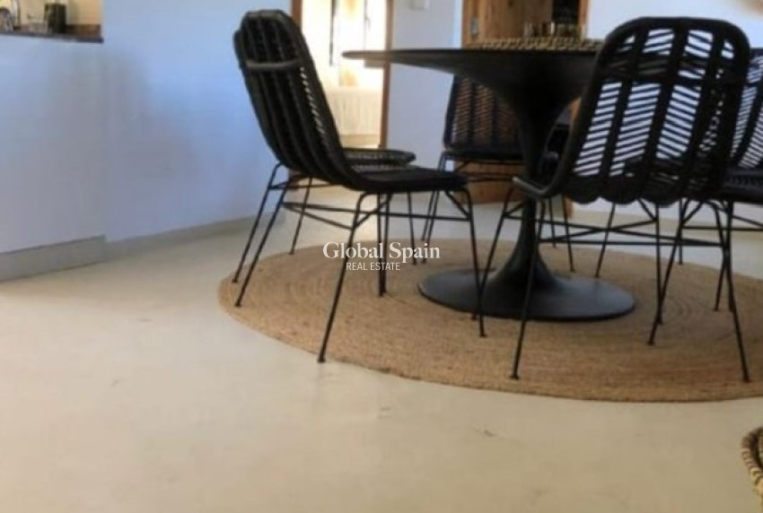 Resale - HOUSE -
TÀRBENA - Inland