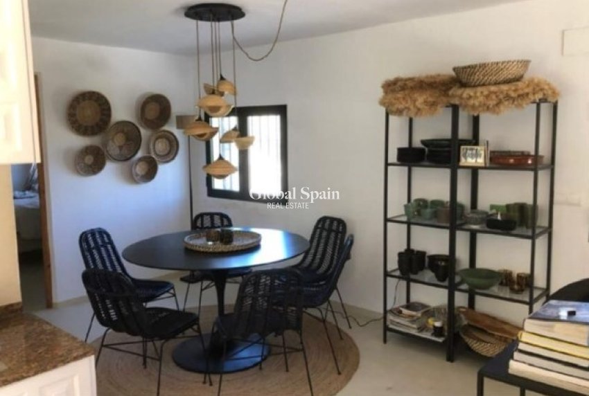 Resale - HOUSE -
TÀRBENA - Inland