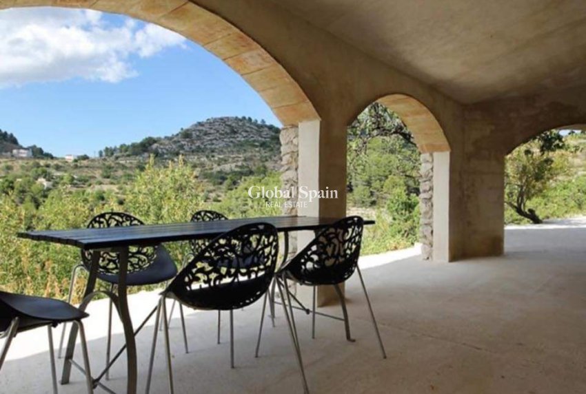 Resale - HOUSE -
TÀRBENA - Inland