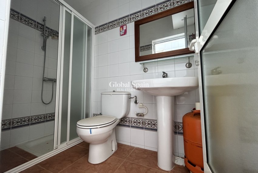 Resale - HOUSE -
TORRE DE LA HORADADA - Costa Blanca