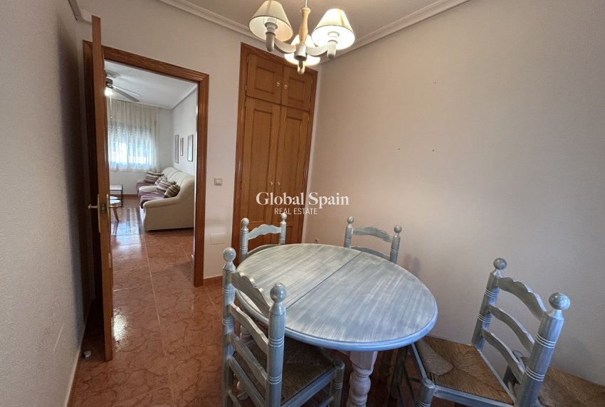 Resale - HOUSE -
TORRE DE LA HORADADA - Costa Blanca