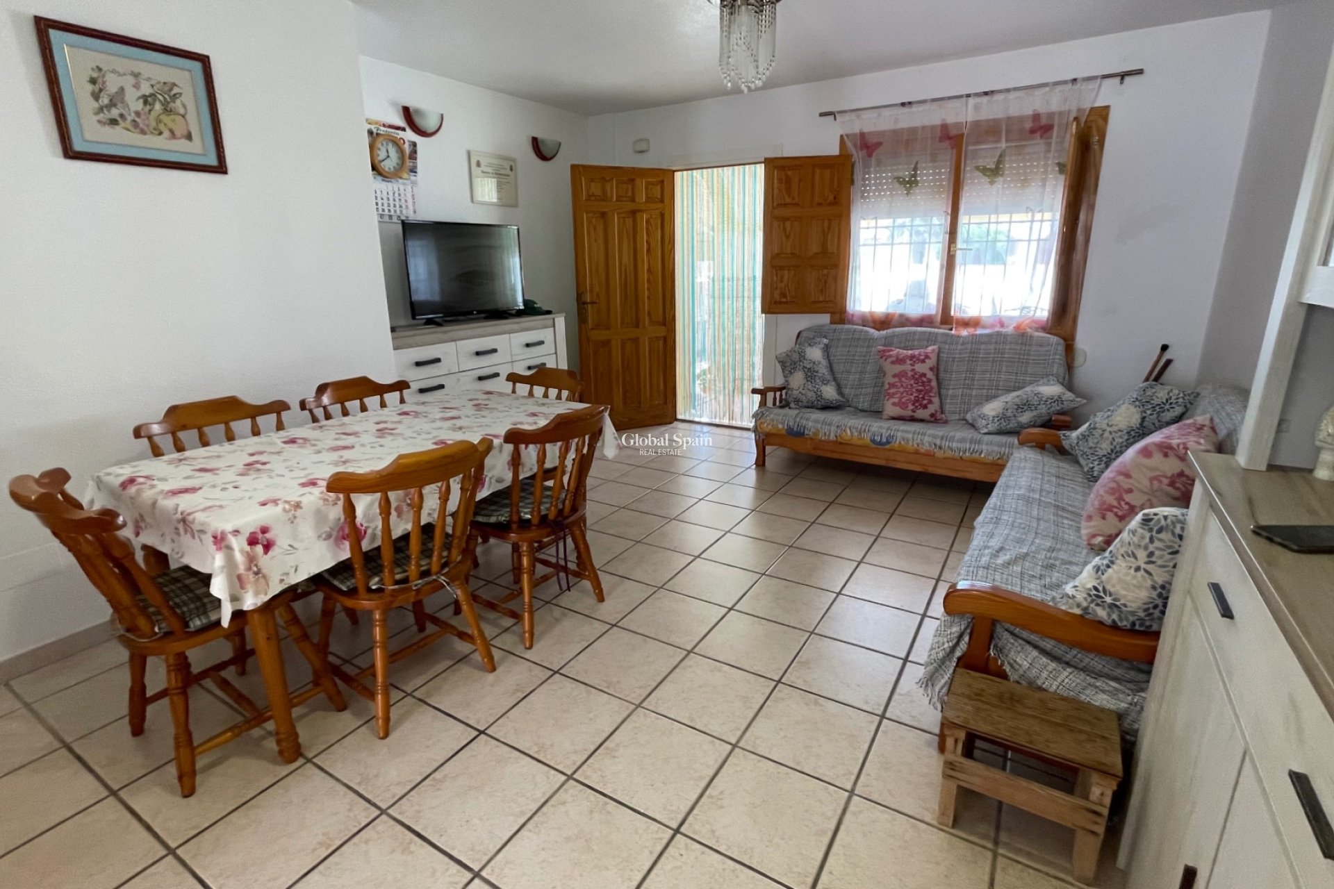 Resale - HOUSE -
TORRE DE LA HORADADA - Costa Blanca