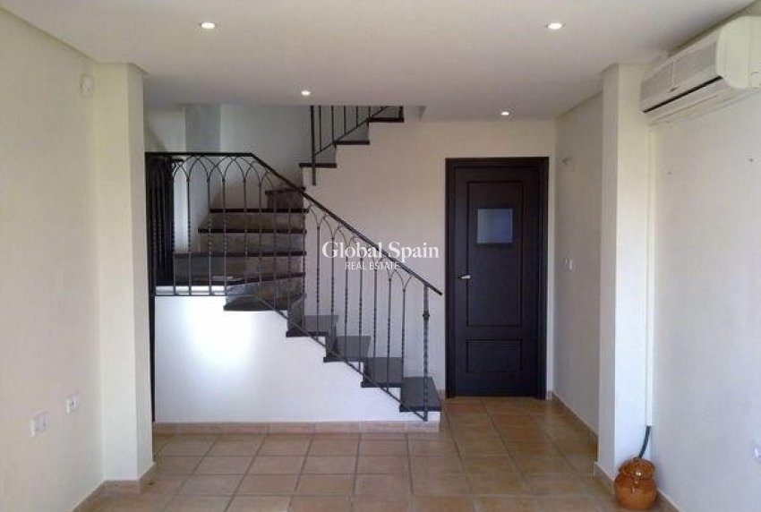 Resale - HOUSE -
TORRE PACHECO - Inland