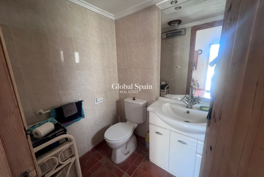 Resale - HOUSE -
TORREMENDO - Costa Blanca
