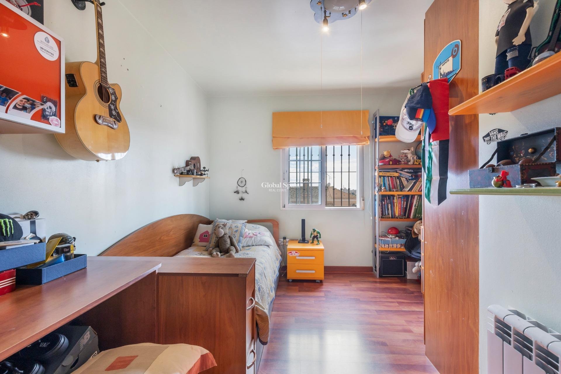 Resale - HOUSE -
TORREVIEJA - Aguas Nuevas