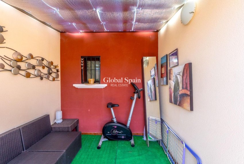 Resale - House -
TORREVIEJA - Aguas Nuevas