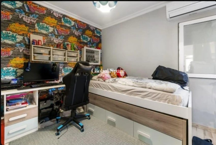 Resale - HOUSE -
TORREVIEJA - Aguas Nuevas