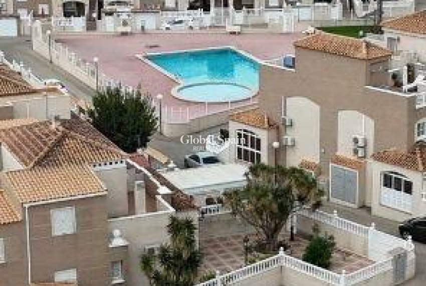 Resale - HOUSE -
TORREVIEJA - Aguas Nuevas