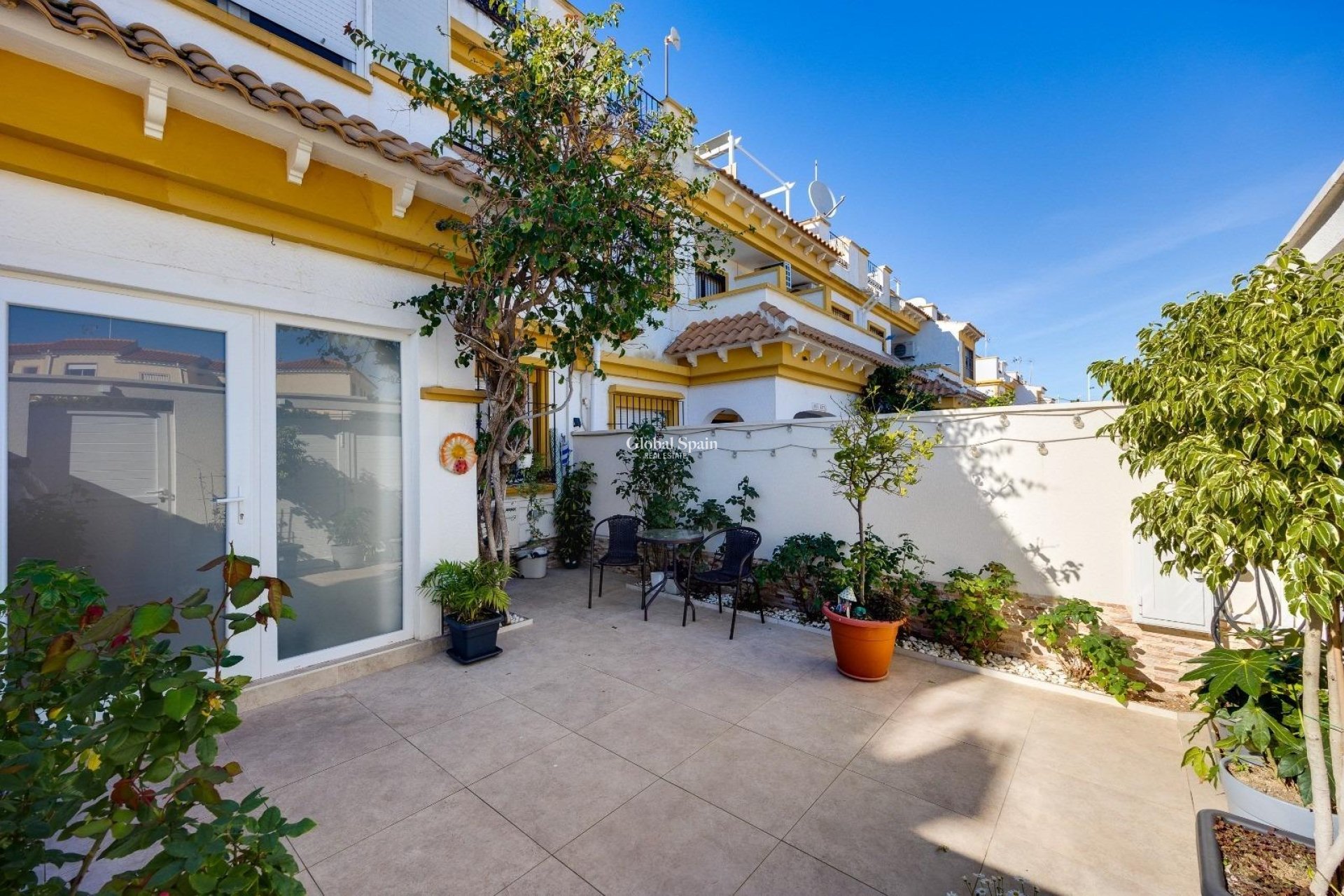 Resale - HOUSE -
TORREVIEJA - Aguas Nuevas