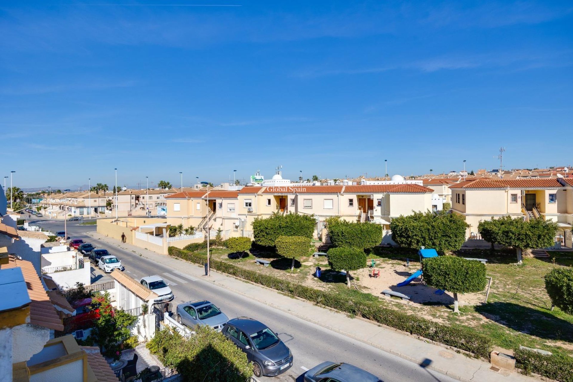 Resale - HOUSE -
TORREVIEJA - Aguas Nuevas