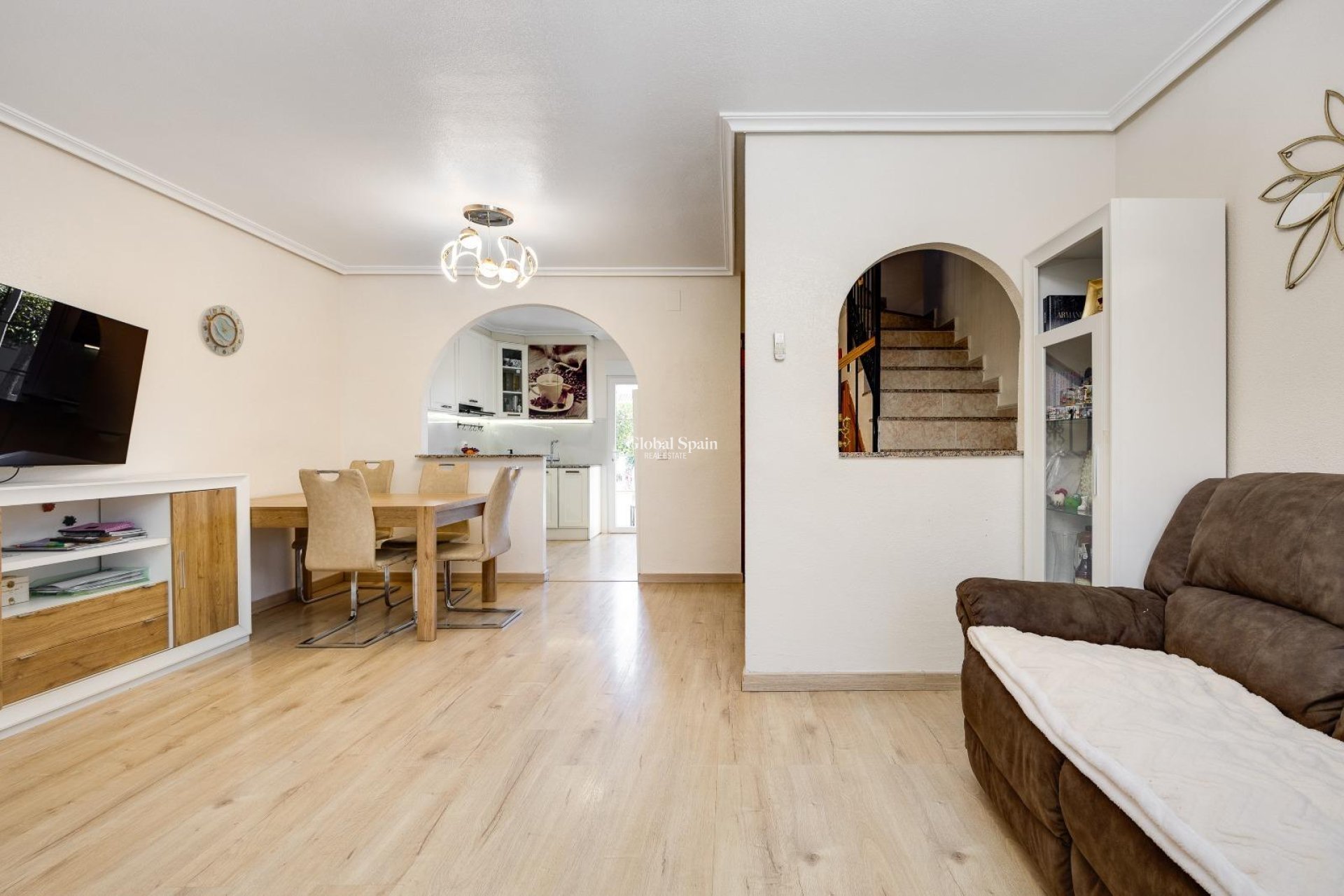 Resale - HOUSE -
TORREVIEJA - Aguas Nuevas