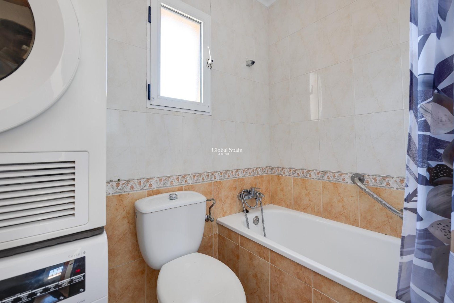 Resale - HOUSE -
TORREVIEJA - Aguas Nuevas
