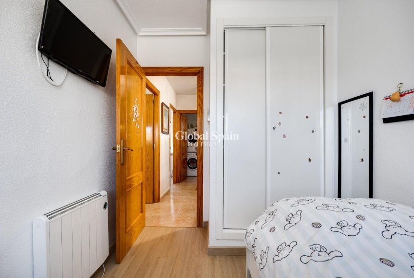 Resale - HOUSE -
TORREVIEJA - Aguas Nuevas