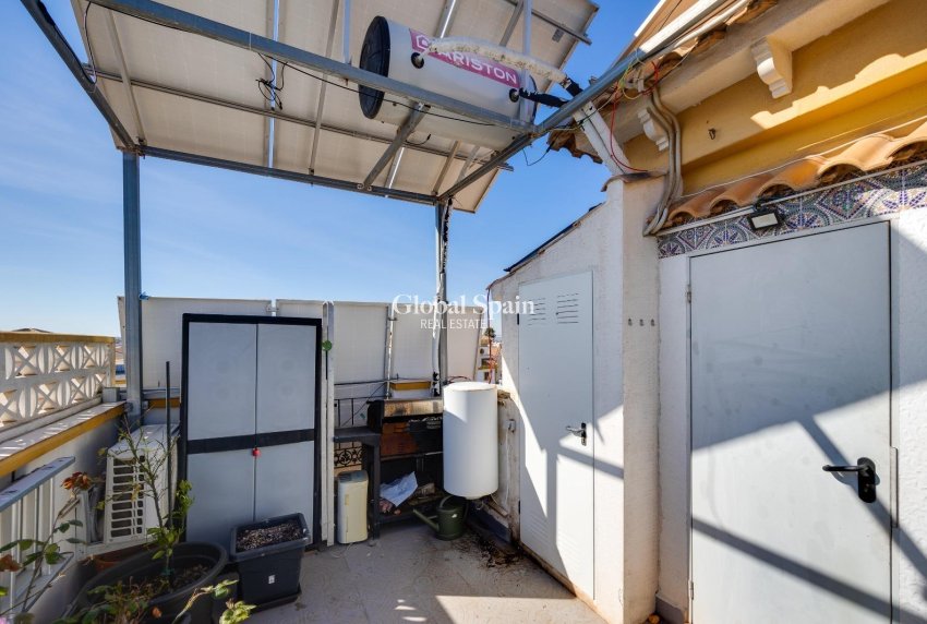 Resale - HOUSE -
TORREVIEJA - Aguas Nuevas