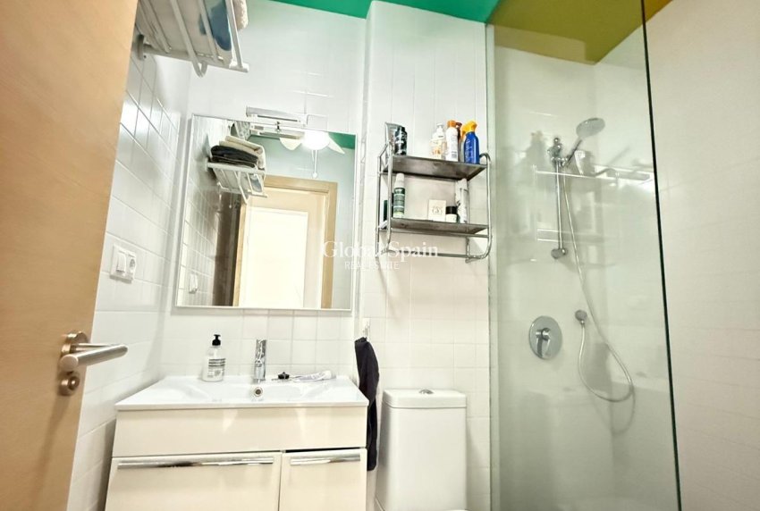 Resale - HOUSE -
TORREVIEJA - Aguas Nuevas