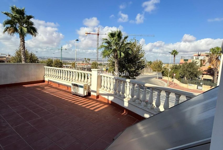 Resale - HOUSE -
TORREVIEJA - Aguas Nuevas