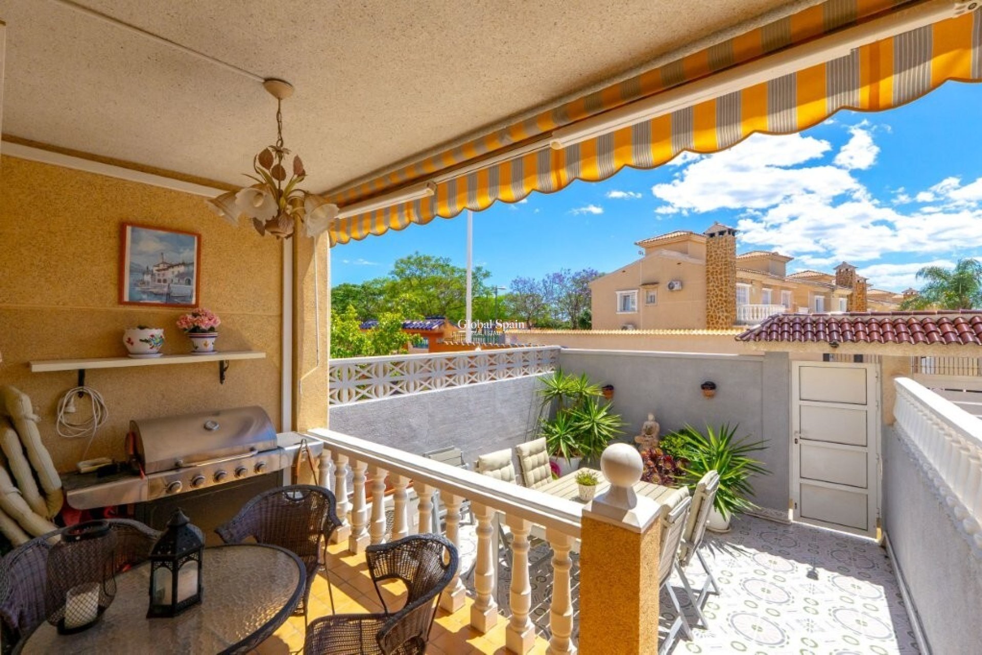 Resale - HOUSE -
TORREVIEJA - Aguas Nuevas