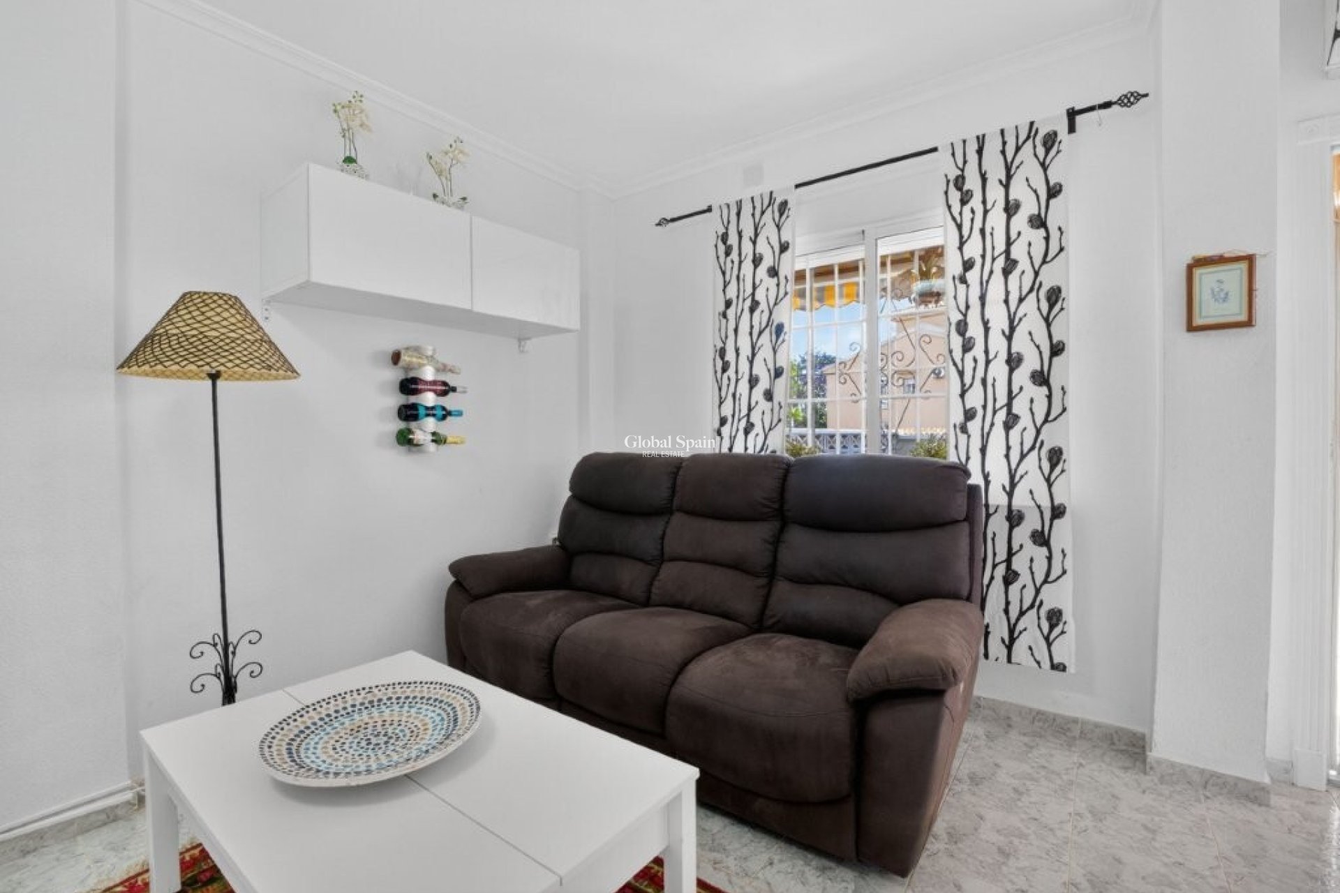 Resale - HOUSE -
TORREVIEJA - Aguas Nuevas
