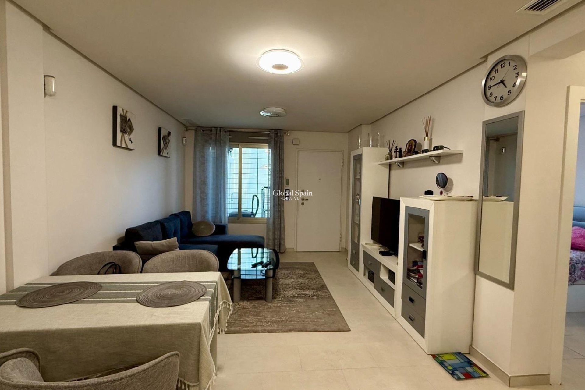 Resale - HOUSE -
TORREVIEJA - Aguas Nuevas