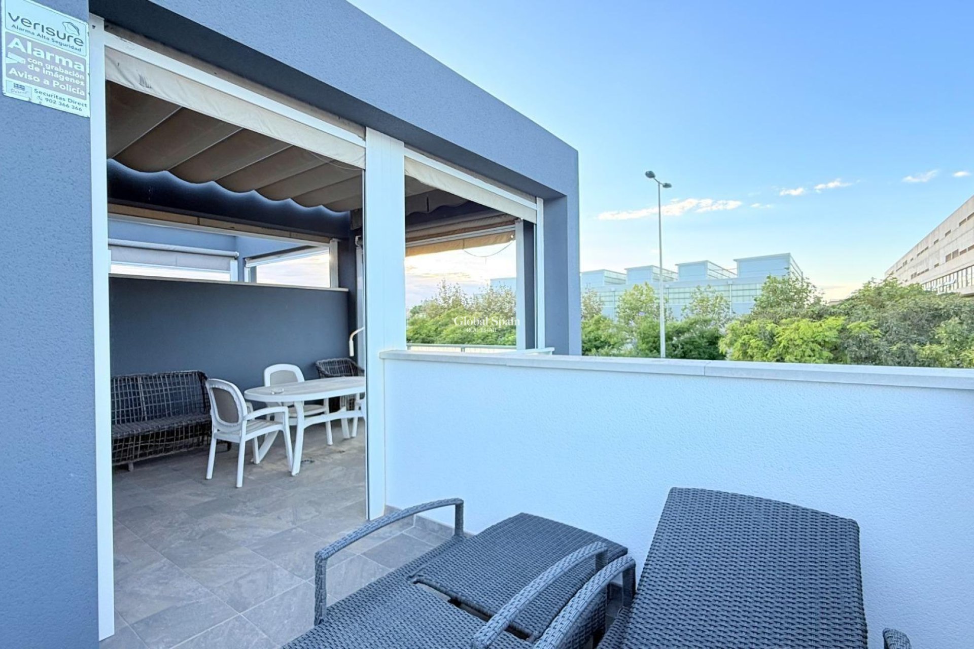 Resale - HOUSE -
TORREVIEJA - Aguas Nuevas