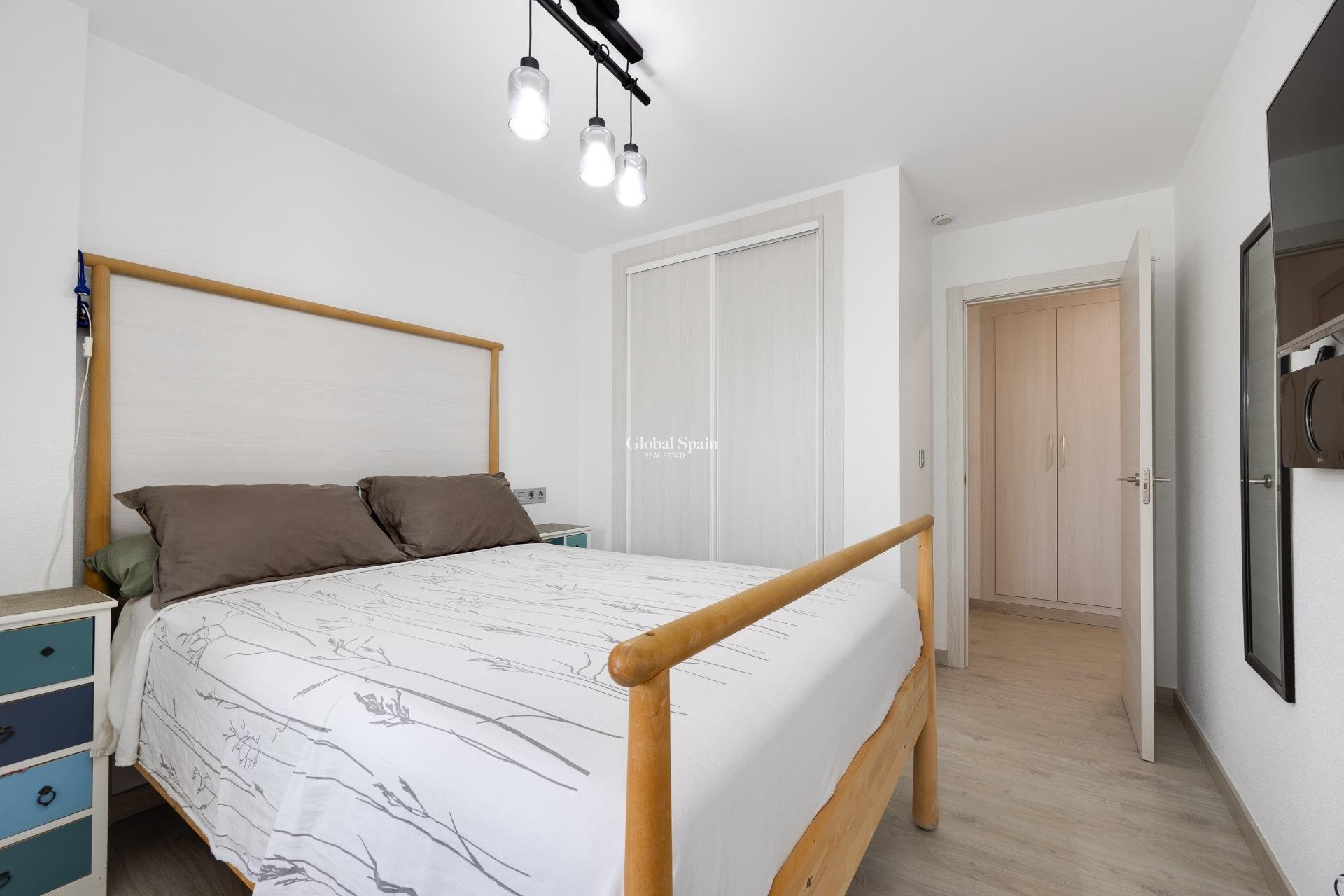Resale - HOUSE -
TORREVIEJA - Aguas Nuevas