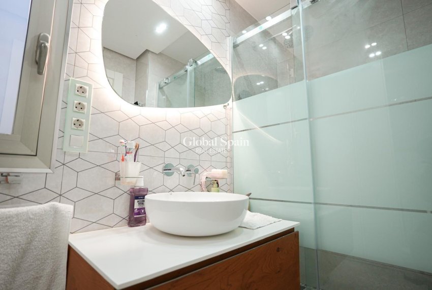 Resale - HOUSE -
TORREVIEJA - Aguas Nuevas