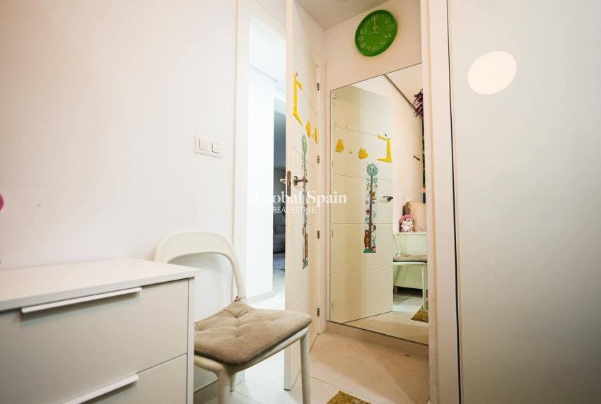 Resale - HOUSE -
TORREVIEJA - Aguas Nuevas
