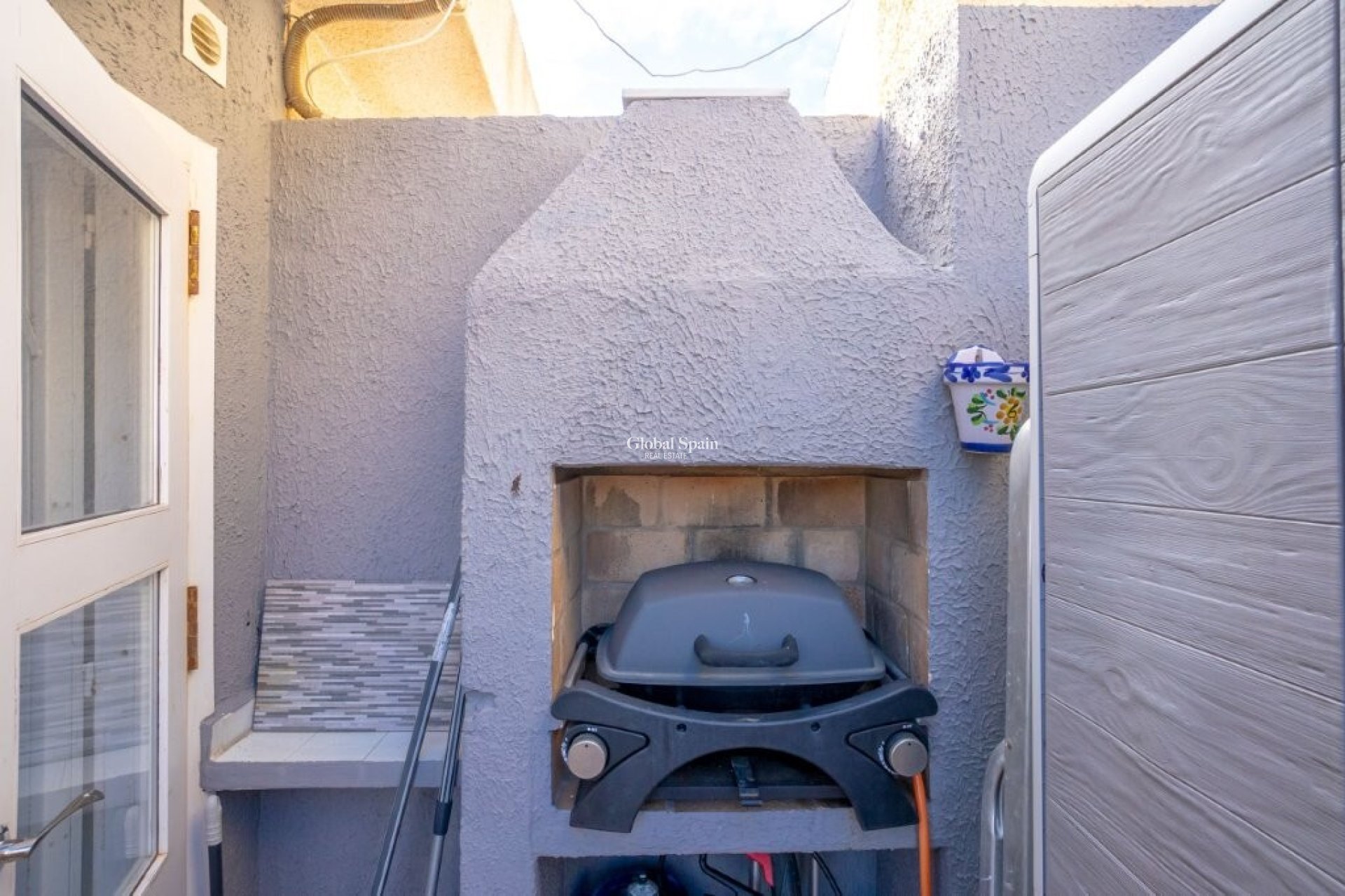 Resale - HOUSE -
TORREVIEJA - Cabo Cervera