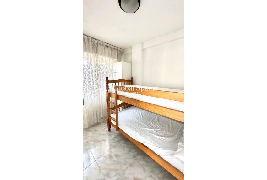 Resale - HOUSE -
TORREVIEJA - Carrefour