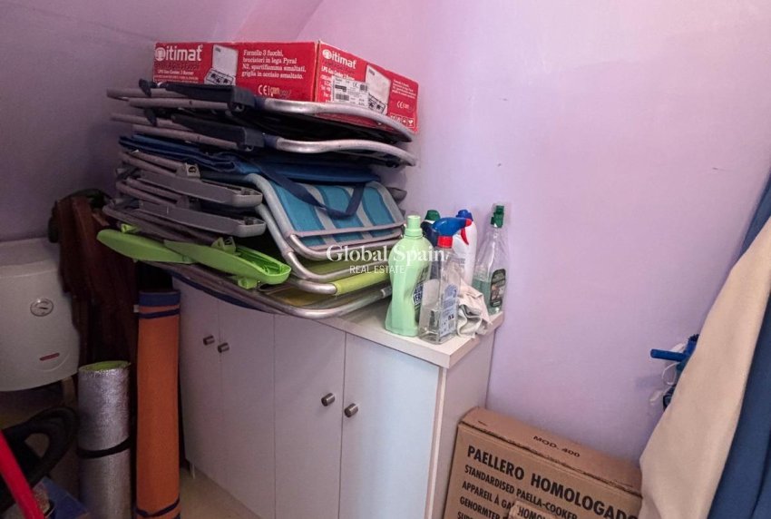 Resale - HOUSE -
TORREVIEJA - Carrefour