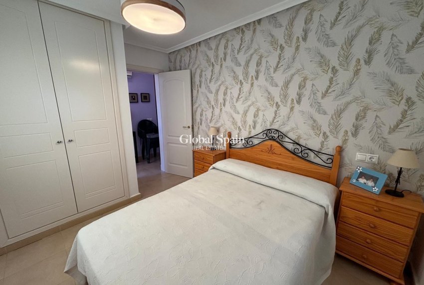 Resale - HOUSE -
TORREVIEJA - Carrefour