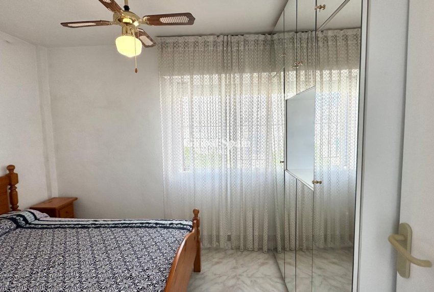 Resale - HOUSE -
TORREVIEJA - Carrefour