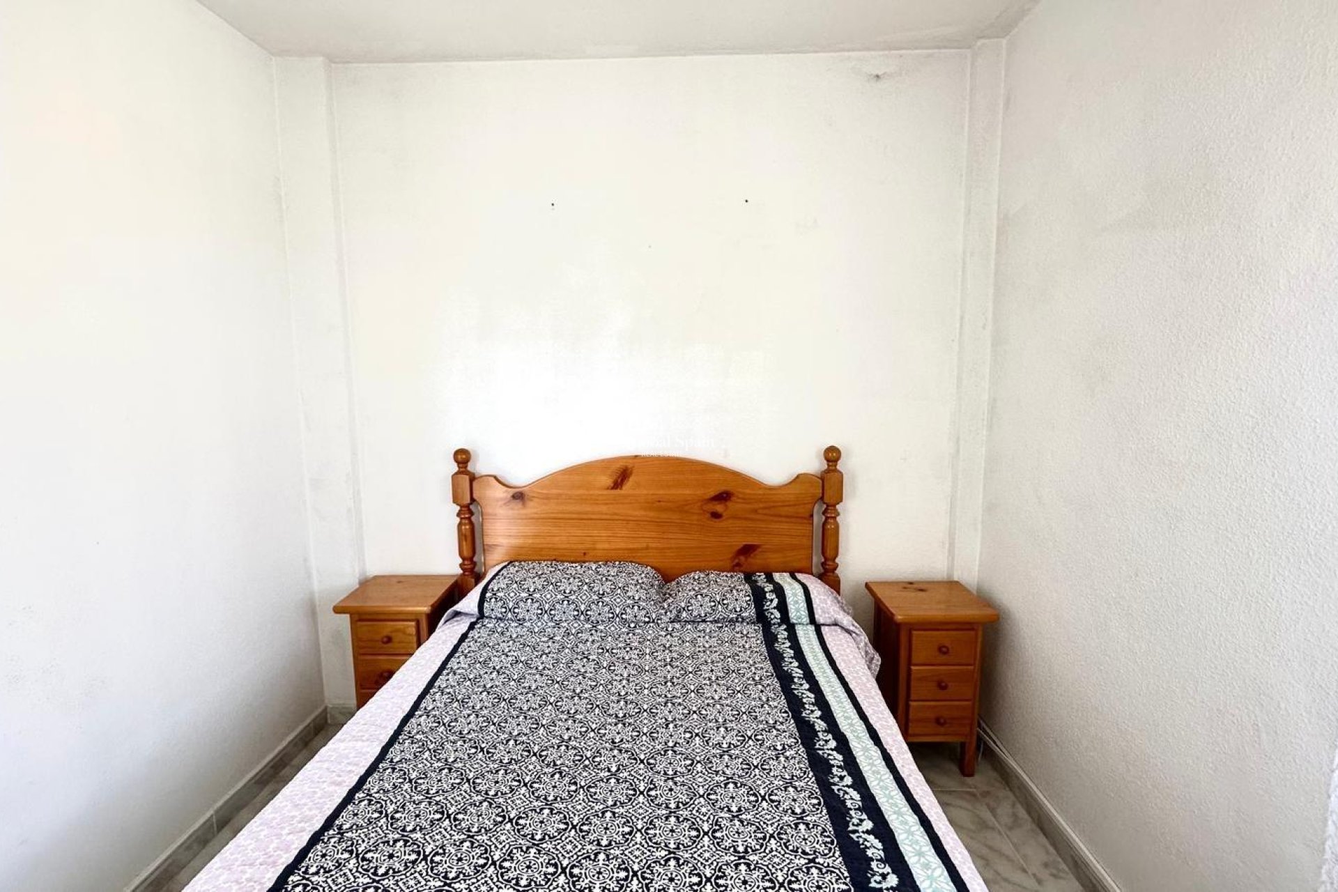 Resale - HOUSE -
TORREVIEJA - Carrefour