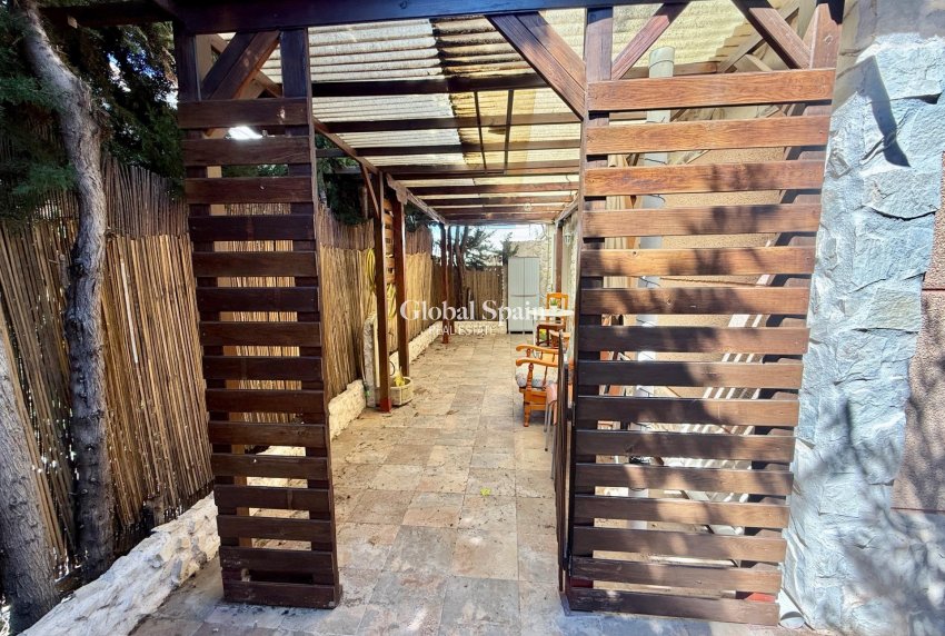 Resale - HOUSE -
TORREVIEJA - Carrefour