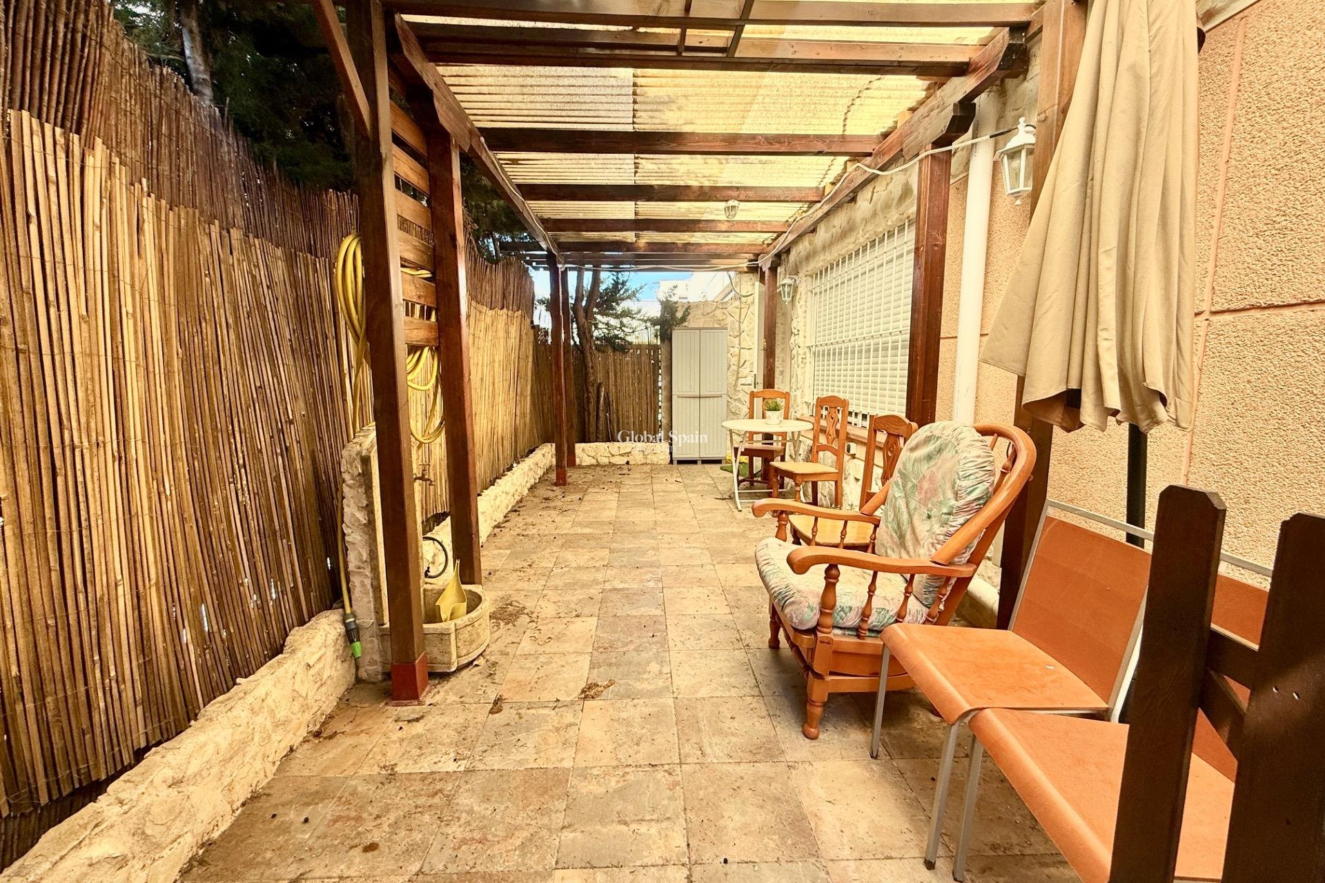 Resale - HOUSE -
TORREVIEJA - Carrefour