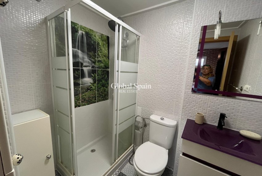 Resale - HOUSE -
TORREVIEJA - Carrefour