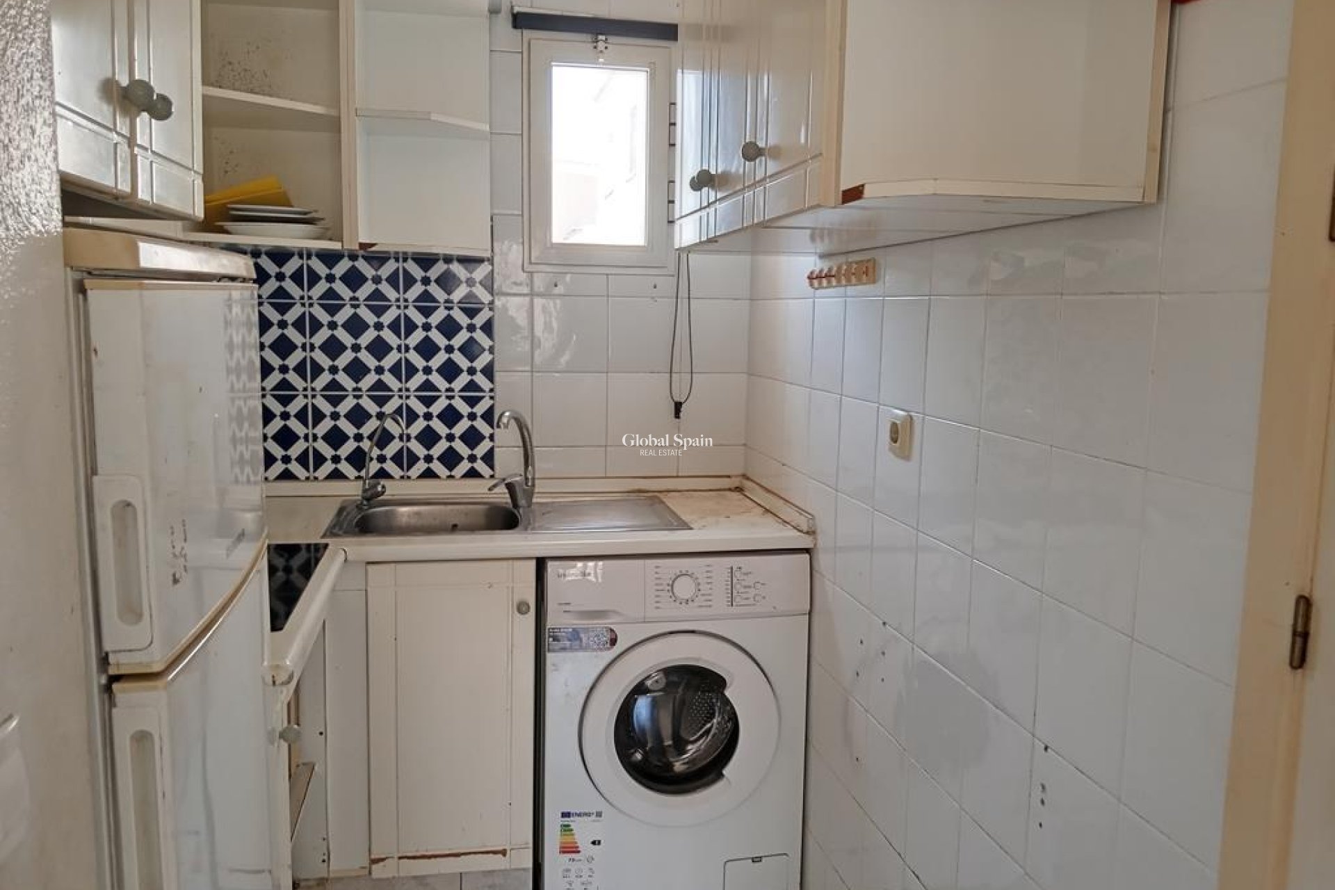 Resale - HOUSE -
TORREVIEJA - Carrefour